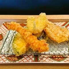 【博多天ぷら　やまみ】揚げたてサクサク！　天ぷら定食の専門店でランチ