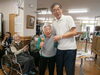 「カラオケ　　　交野市　小林診療所　デイサービス　有料老人ホーム」