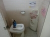 女子トイレ個室内「上落合児童館」