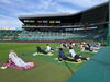 阪神甲子園球場でエクササイズができる！「秋の朝トレ！甲子園2026」～熱戦が繰り広げられるグラウンドレベルを体験できます！～　ヨガの部