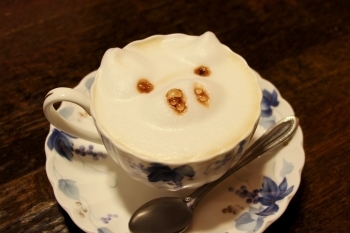 【カフェモカ・オーレ】(550円)