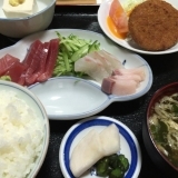 【角八　平島店】ボリューム満点なメニューが充実した食堂でランチ