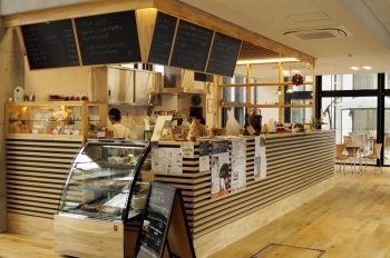 cafe kiitos（カフェ キートス）