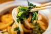 「味噌しょうゆ風味の鍋焼うどん」