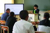自己紹介のシーン。「モースの地域貢献事業。社員の橋本が鵡川高等学校の職業ガイダンスに行ってきました。」