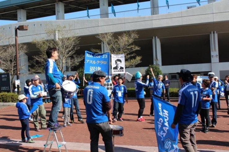 サポーターは決起集会