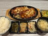 自家製トンテキ定食「にゃぶの気まぐれメニューは“食材との出会い”から誕生します！」