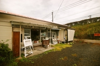 ピンクの屋根が目印 品ぞろえ豊富な癒し系雑貨屋さん 霧島 お店の数だけ魅力がある 霧島姶良の気になる店レポート まいぷれ 霧島 姶良