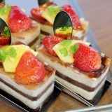 ケーキ・焼き菓子「パティスリー アマンド」が五日市にオープン！