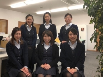 私たち事務スタッフがいつでも対応いたします。「社会保険労務士法人 小柳労務コンサルティング」