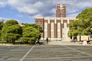 京都大学の時計台