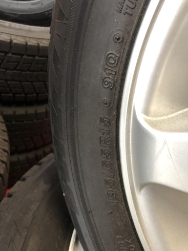 「【中古タイヤ】195/65R15 91Q スタッドレス4本セット 2016年製 ￥36,900」