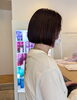 「ショートボブ×ピンクインナーカラーで魅せる！大人かわいい春のおすすめスタイル」