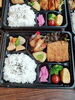 ボリューム満点、彩り弁当「会合やイベントにぴったり！彩り弁当のご注文承ります」