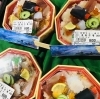 「魚魚市場鮮魚コーナーおすすめは「さより・赤マテ貝」です♪」