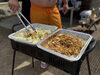 「海を目の前に、お客様BBQのわいわい時間」