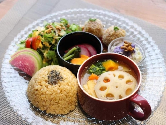 Haibeの日替わり VEGAN プレート　1,350円