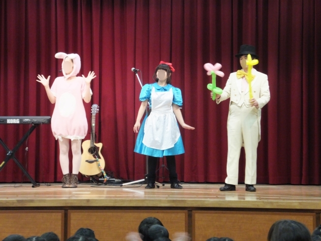 「2月19日　交野幼稚園でのパフォーマンスショーを見に行きました。」
