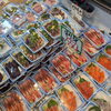 「なぜか魚屋で餅と大判焼きがバリ売れる🤣🤣」
