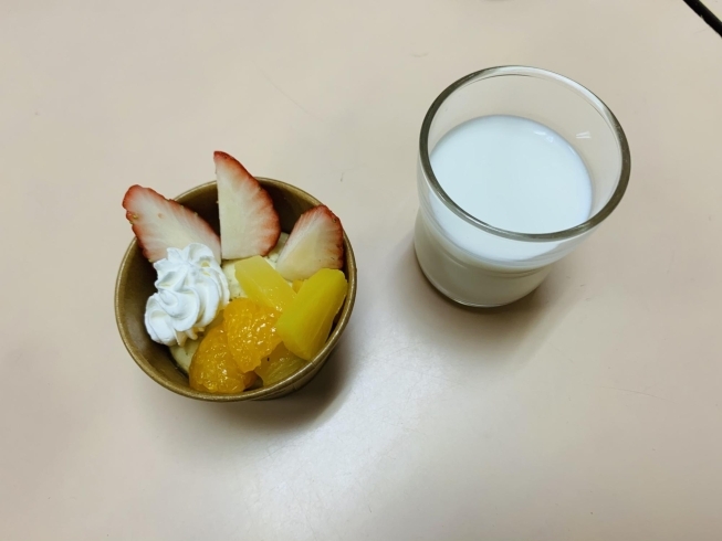 「今日の給食(谷史季保育園) 12月25日」