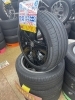 トヨタ 起きる プリウス ヨコハマ 215/45R17 タイヤ ホイール4本セット