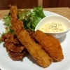 【盛岡市大通】食堂ippoippo／日替わり定食(エビフライ、白身フライ、唐揚げ)