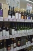 後志の希少なワイナリーのワインも取り扱っています「丸い遠藤商店」