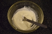 【1】ディップを作る。クリームチーズを耐熱の器に入れて<br>レンジで２０秒加熱してやわらかくする。<br>牛乳、レモン果汁、塩ひとつまみ、胡椒を混ぜる。