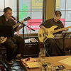 立石の街に音楽が響く♪「青戸ミュージックスクール」東出紘樹先生が街なかライブに生徒さんと出演！