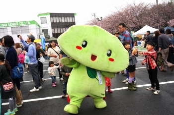 裾野市観光PR大使ご当地キャラ「すぅちゃん」