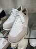 大人気のホワイト✨「大人気のホワイト入荷しました👟　　靴のフィッティングの専門家がいるお店です😊」