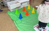 わなげの様子「【駄菓子屋さんの店員さんになりませんか？】ししぼね寺マルシェでこども店員としてお手伝いしてくれるメンバーを募集します☆」