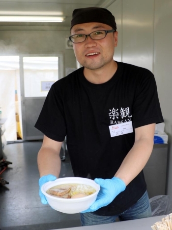 できたてのラーメンの香りがなんともいえません。