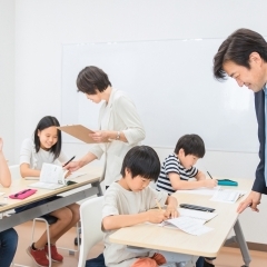 【2024塾特集】ママパパが選ぶ和歌山市の塾！小中高生ほか高卒生向け予備校も