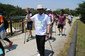 西川議長も参加。カメラ目線いただきました！