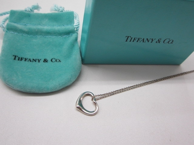 「ティファニー(TIFFANY)やヴィヴィアンウエストウッド(Vivienne Westwood)などお買取り！ブランド品はお任せください！」