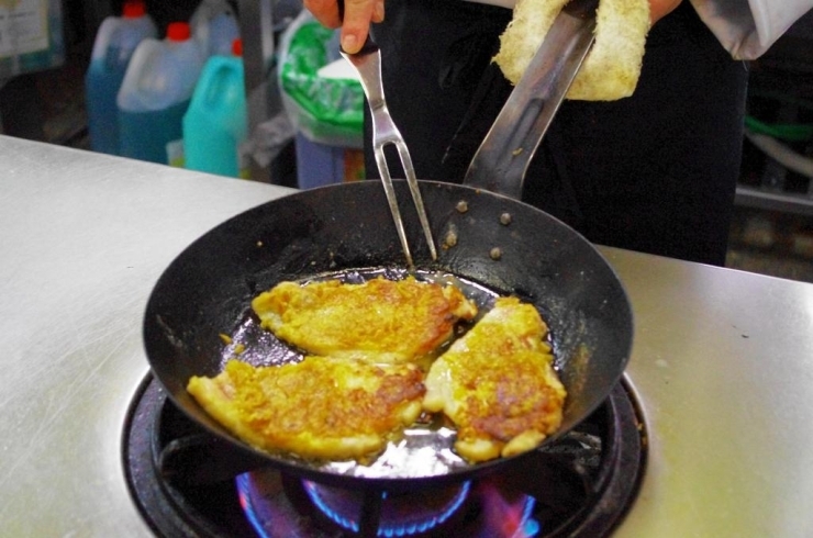 みそ焼きは焦げやすいので、プロが焼いてからお届け！