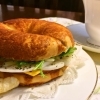 『Coffee house 2・10jack（ツーテンジャック）』で自家菜園で採れた野菜がたっぷりの「ベーグルサンド」ランチ【和光】