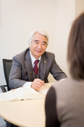 信頼のできる身近な相談相手として、ぜひ私たちにお話しください「オーシャンズ若松法律事務所」