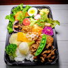 焼き肉・チキン・コロッケ「5月8日のお弁当」