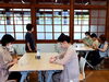 真剣に講座を受ける生徒さん達♪「大人のクラス活動【顔のセルフリンパトレナージュ】に参加してきました♪」