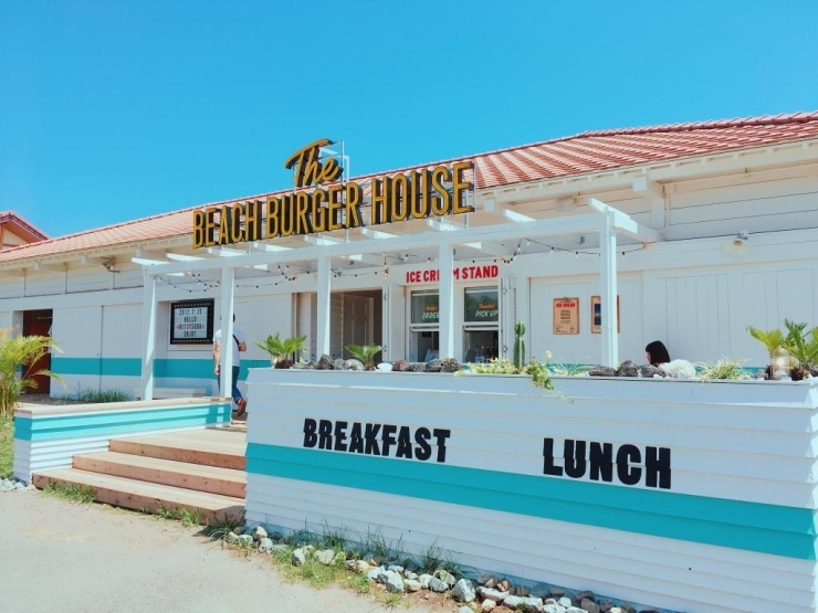 サンビーチ一ッ葉にopenした新スポット The Beach Burger House 宮崎市阿波岐原町エリア 今日のランチ まいぷれ 宮崎