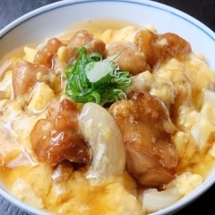 カラアゲ親子丼