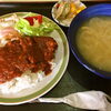 【三楽食堂】気さくなご主人の人柄に癒される食堂でランチ