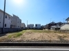 開放感あるゆとりの広さです。「【不動産情報】松山市北条辻の売土地｜便利な立地で多用途に使える約280坪の広々敷地」