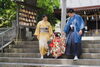「【初夏の陽気に包まれて、神社で叶える特別な七五三記念】むらまつ衣裳店」