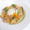 グリルチキンと春野菜の温玉オイル「Colorful.JP2026.3月パスタ」