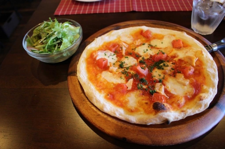 Pizzaセット(平日限定 1,180円)