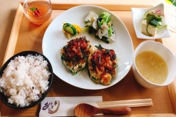 週替わりの薬膳風ランチ　1000円<br>他、カレーなどもありますよ～！