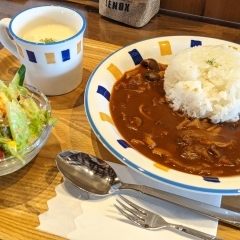 【新居浜市:新田町】cafe Copain（カフェコパン）さんでハヤシライスを頂きました。